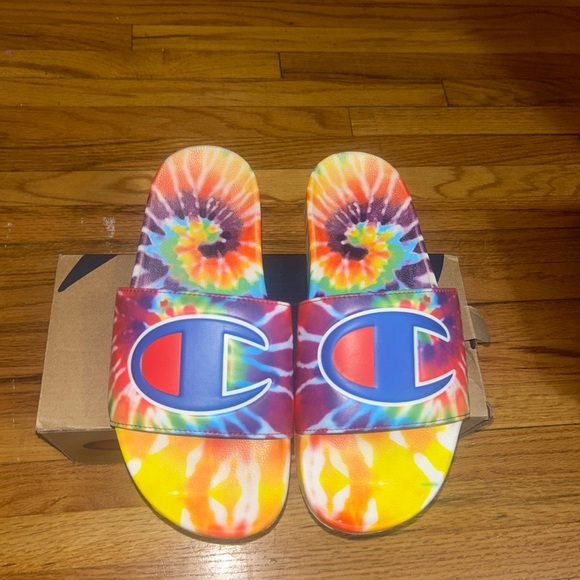 CHAMPION TIE DYE SLIDES RAINBOW - Picture 1 of 5